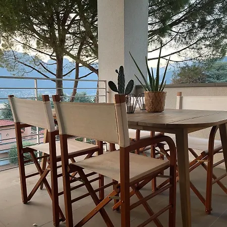 My Humble House - Elegante Con Patio Oggiono