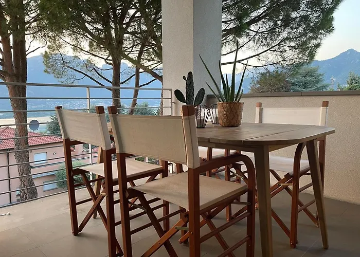 My Humble House - Elegante Con Patio Oggiono